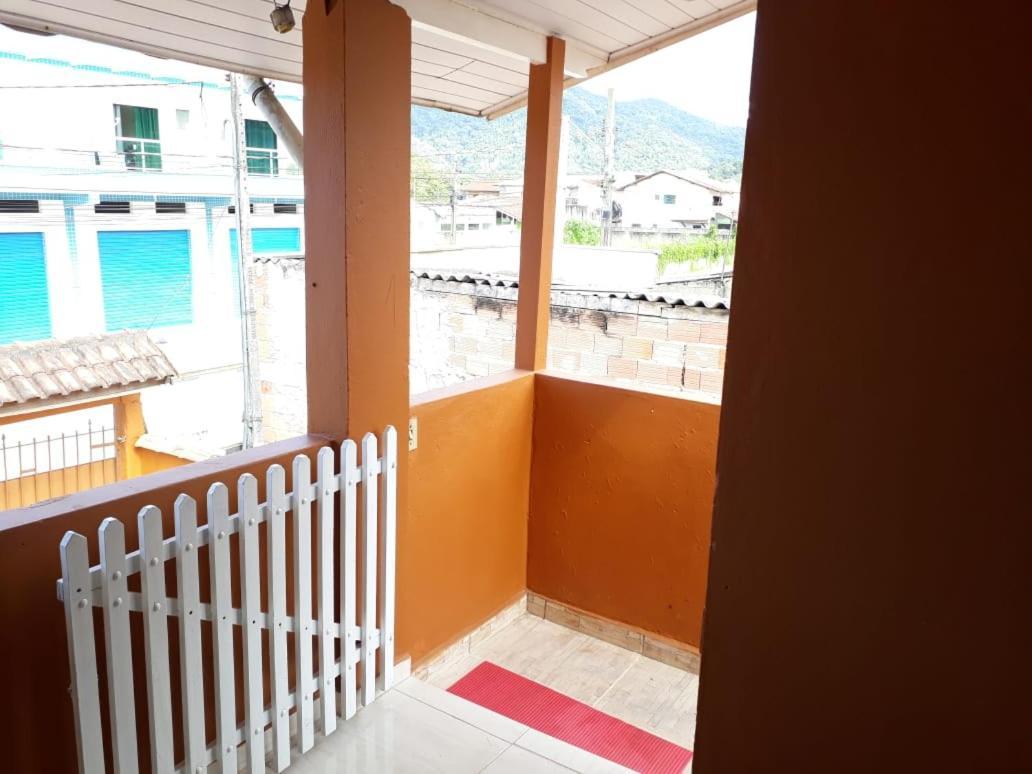أوباتوبا Casa Proxima Da Praia Grande المظهر الخارجي الصورة